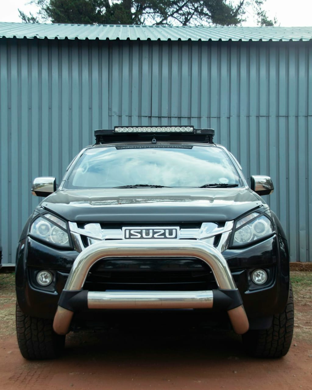 Air Filter Isuzu - DISCOVERY HARDWARE AND SPARES